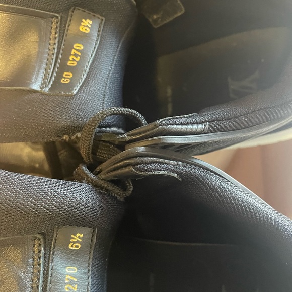 Louis Vuitton Eclipse Trainer - Picture 3 of 4